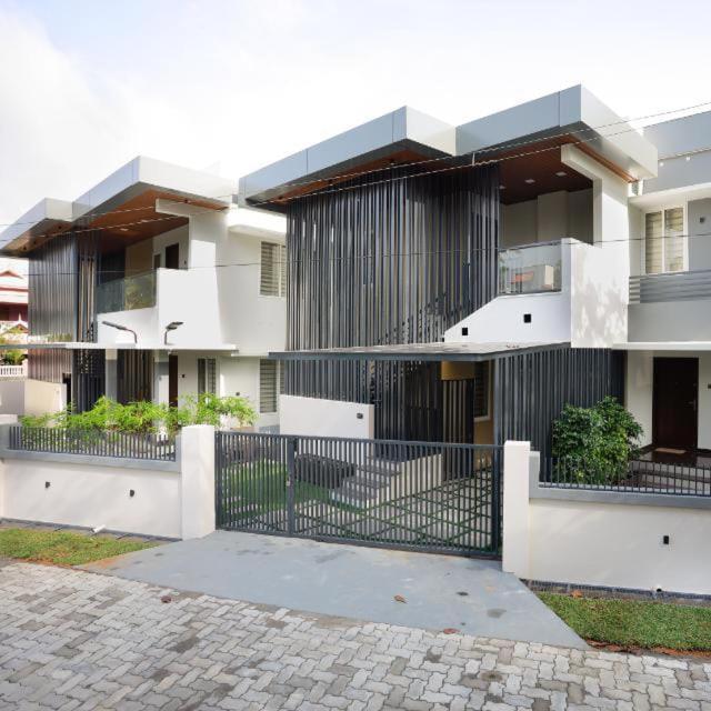 Zennova Furnished Apartment Alappuzha Exterior photo